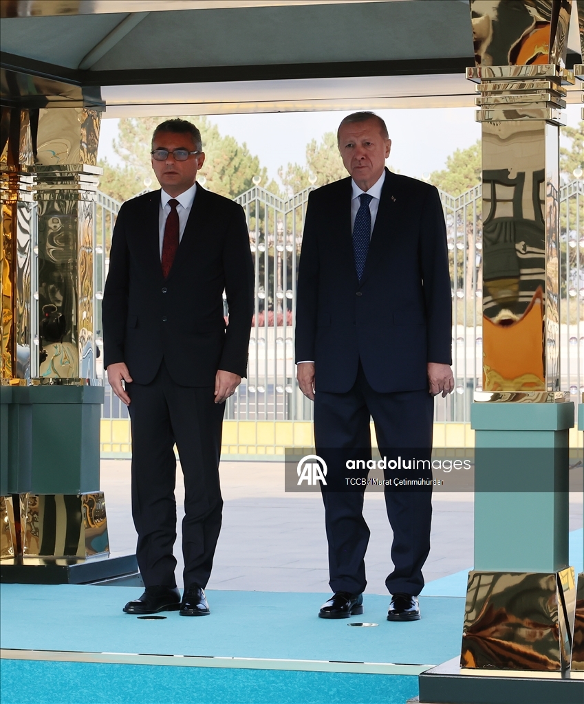 Cumhurbaşkanı Erdoğan, KKTC Cumhurbaşkanı Erhürman'ı resmi törenle karşıladı
