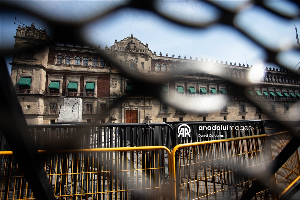 Security fences installed around the National Palace ahead of upcoming demonstrations in Mexico City