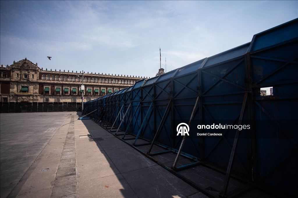 Security fences installed around the National Palace ahead of upcoming demonstrations in Mexico City
