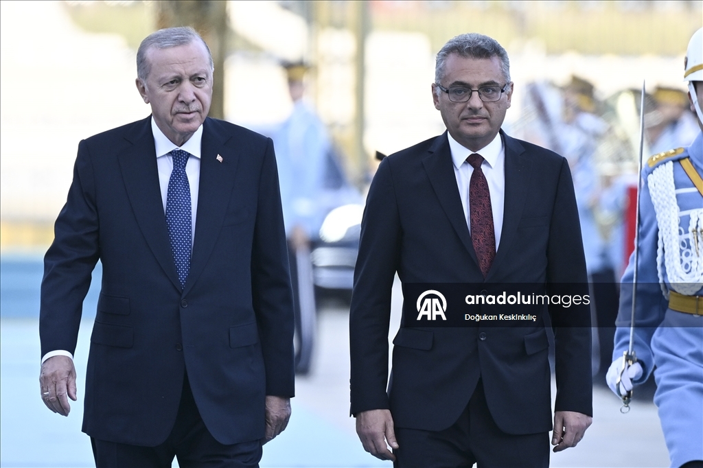 Cumhurbaşkanı Erdoğan, KKTC Cumhurbaşkanı Erhürman’ı resmi törenle karşıladı