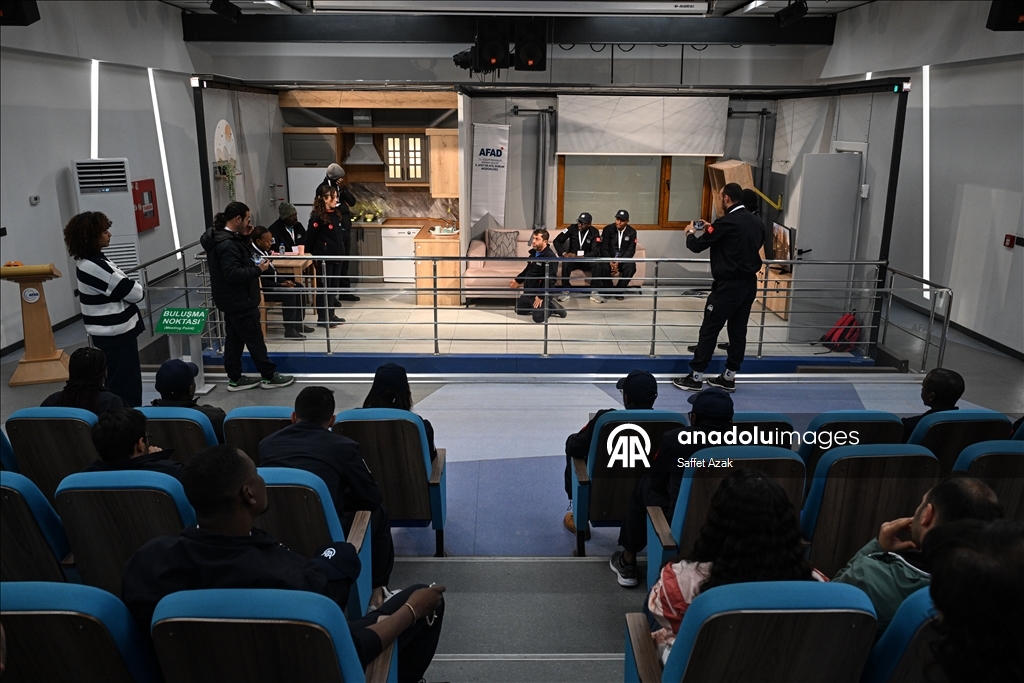 AA'nın savaş muhabirliği eğitiminde "patlayıcılar ve tehlikeli alanlar" dersi verildi