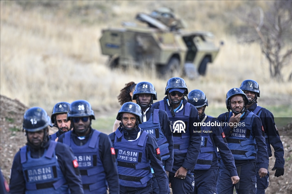 AA'nın savaş muhabirliği eğitiminde "patlayıcılar ve tehlikeli alanlar" dersi verildi