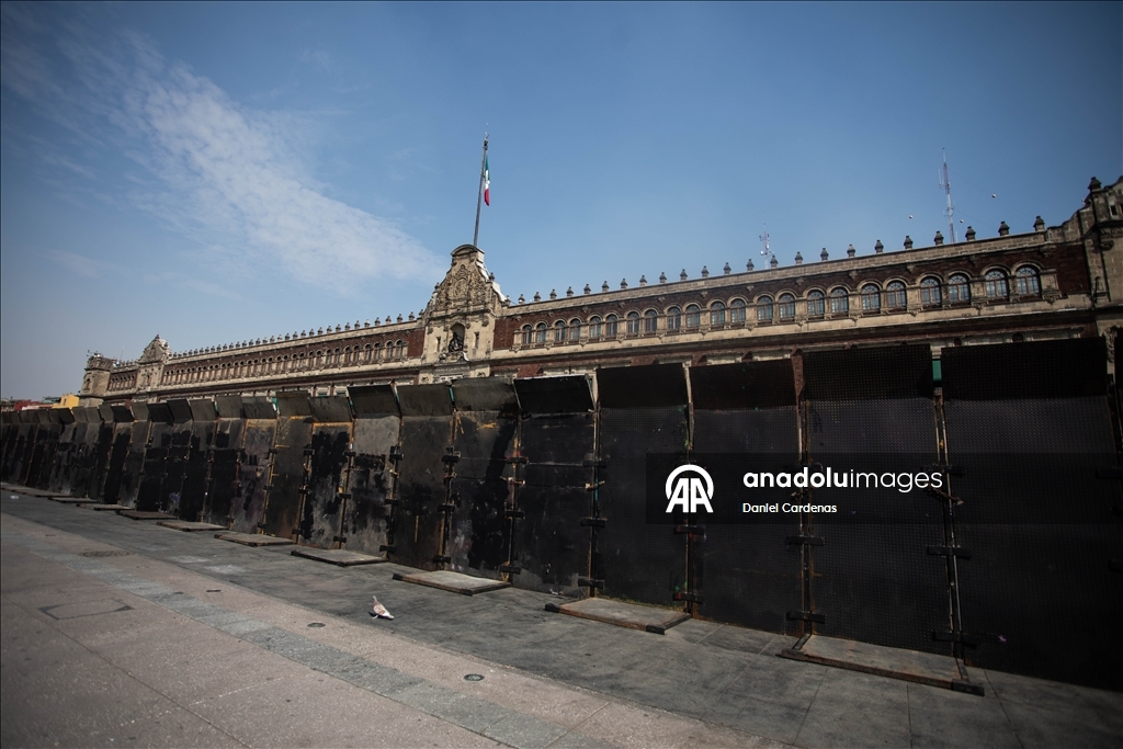 Security fences installed around the National Palace ahead of upcoming demonstrations in Mexico City
