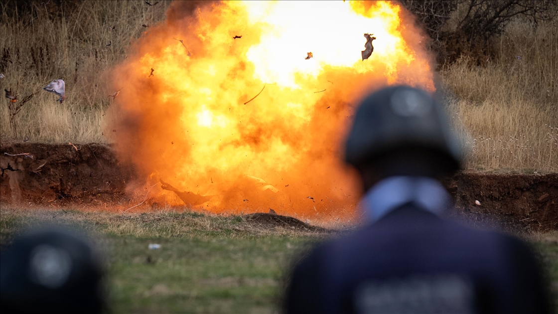 AA'nın savaş muhabirliği eğitiminde "patlayıcılar ve tehlikeli alanlar" dersi verildi