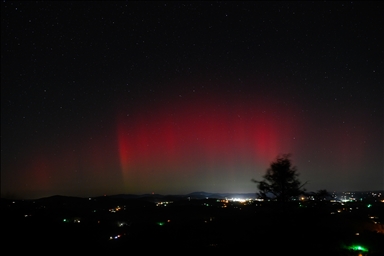 Северное сияние окрасило небо над США