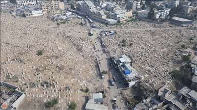 Старое кладбище Газы сохранило следы израильских атак