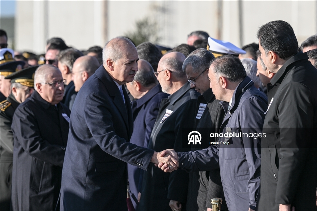В Анкаре простились с военнослужащими, погибшими при крушении самолета ВВС Турции