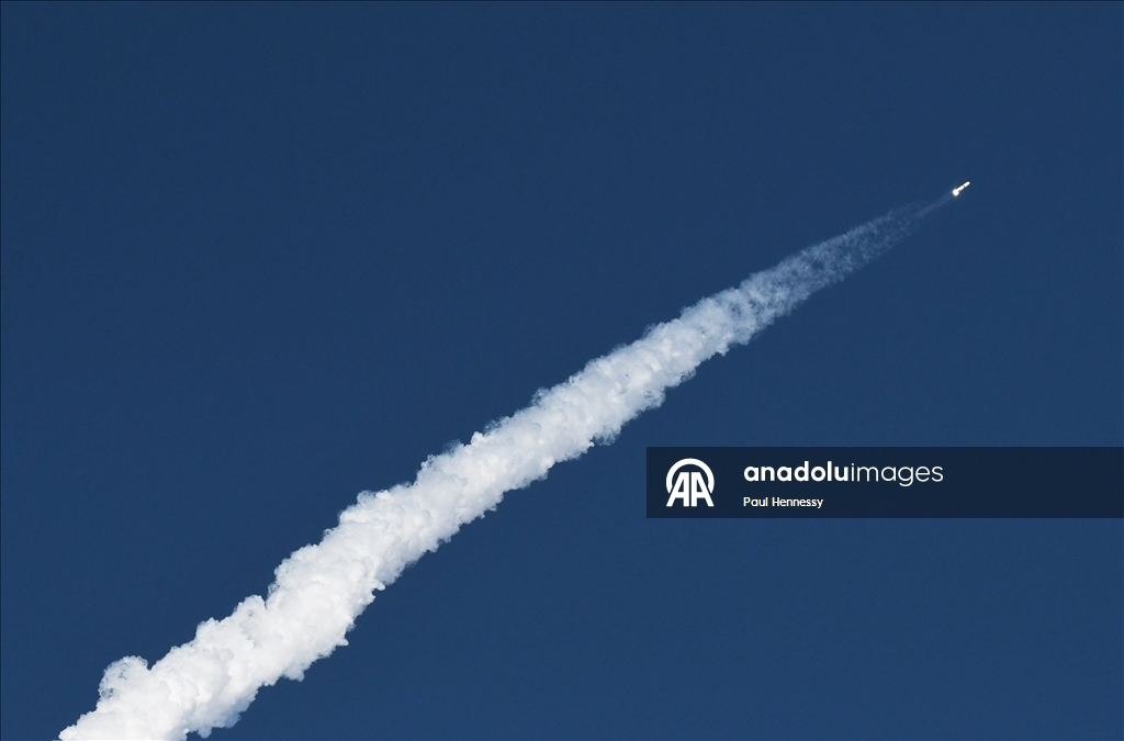 Blue Origin Джеффа Безоса успешно запустила ракету со спутниками НАСА