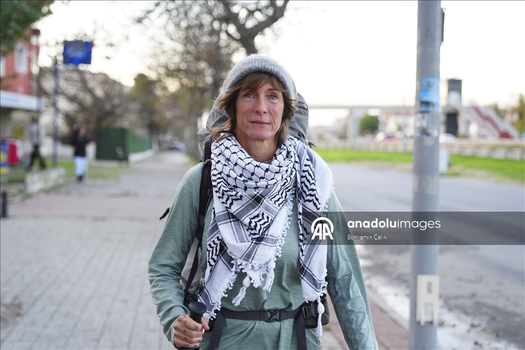 Шесть месяцев пути ради Газы: британская активистка идет пешком, чтобы помочь палестинцам