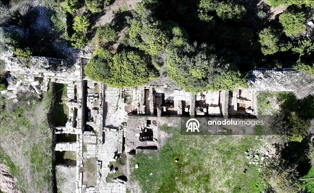 В античном городе Лимира после 43 лет поисков обнаружены руины храма Зевса