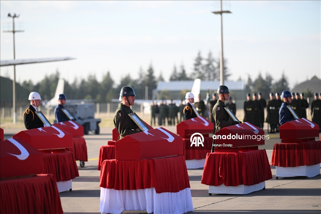 تركيا.. مراسم توديع في أنقرة لشهداء طائرة الشحن المنكوبة