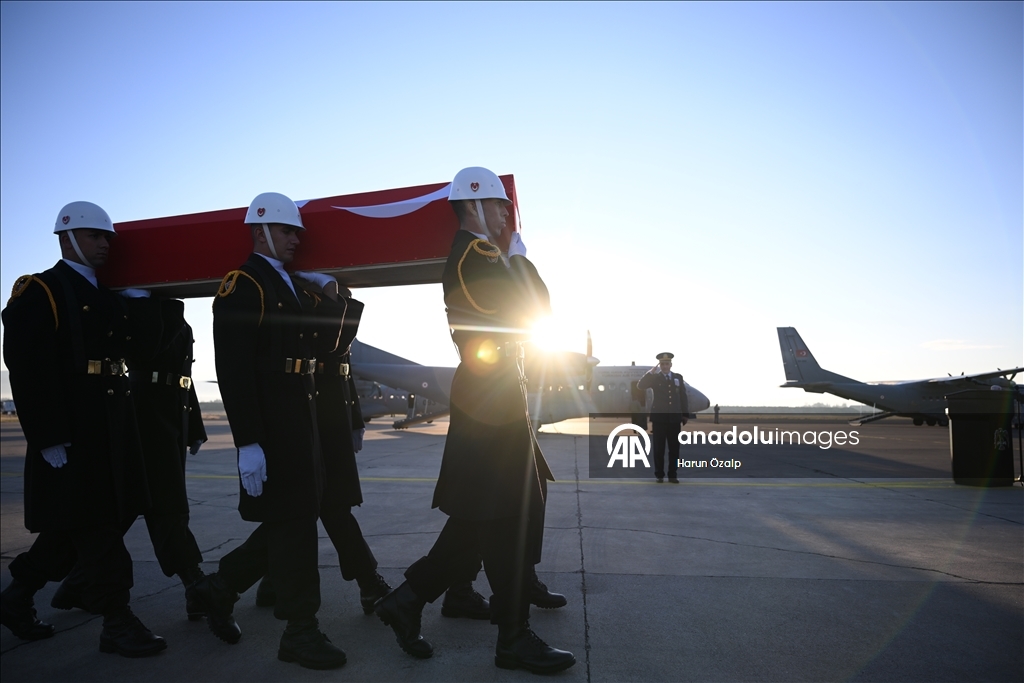 تركيا.. مراسم توديع في أنقرة لشهداء طائرة الشحن المنكوبة