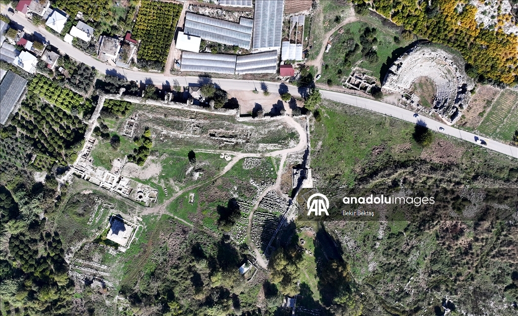 В античном городе Лимира после 43 лет поисков обнаружены руины храма Зевса