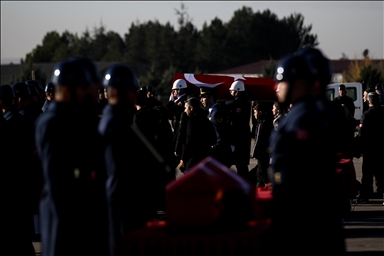В Анкаре простились с военнослужащими, погибшими при крушении самолета ВВС Турции