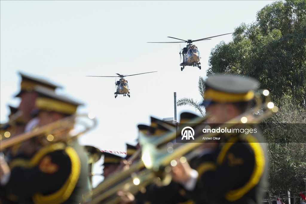 KKTC'nin 42. kuruluş yıl dönümü ve 15 Kasım Cumhuriyet Bayramı törenlerle kutlandı