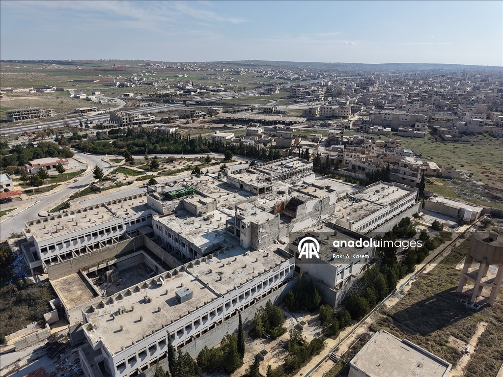 مستشفى "معرة النعمان" بإدلب.. من ركام الحرب إلى أمل الشفاء