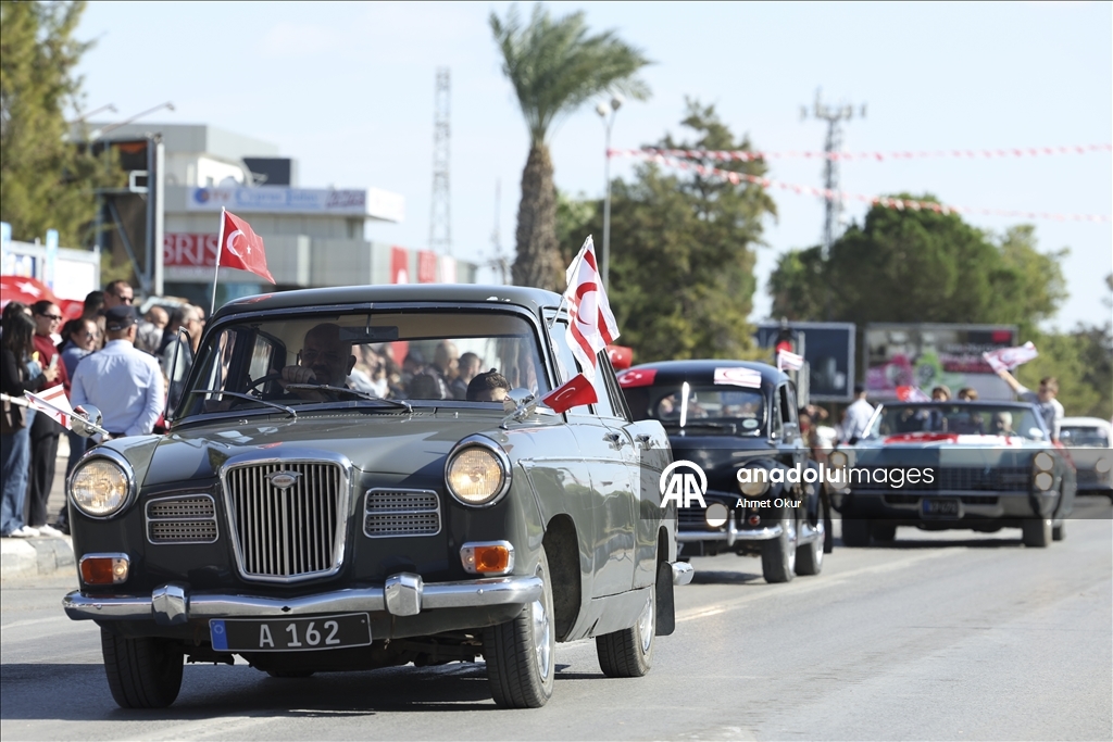 KKTC'nin 42. kuruluş yıl dönümü ve 15 Kasım Cumhuriyet Bayramı törenlerle kutlandı