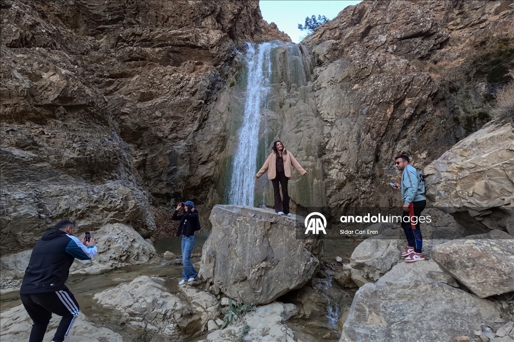 Tunceli'nin Salördek ormanları sonbaharda doğayla buluşmak isteyenleri ağırlıyor