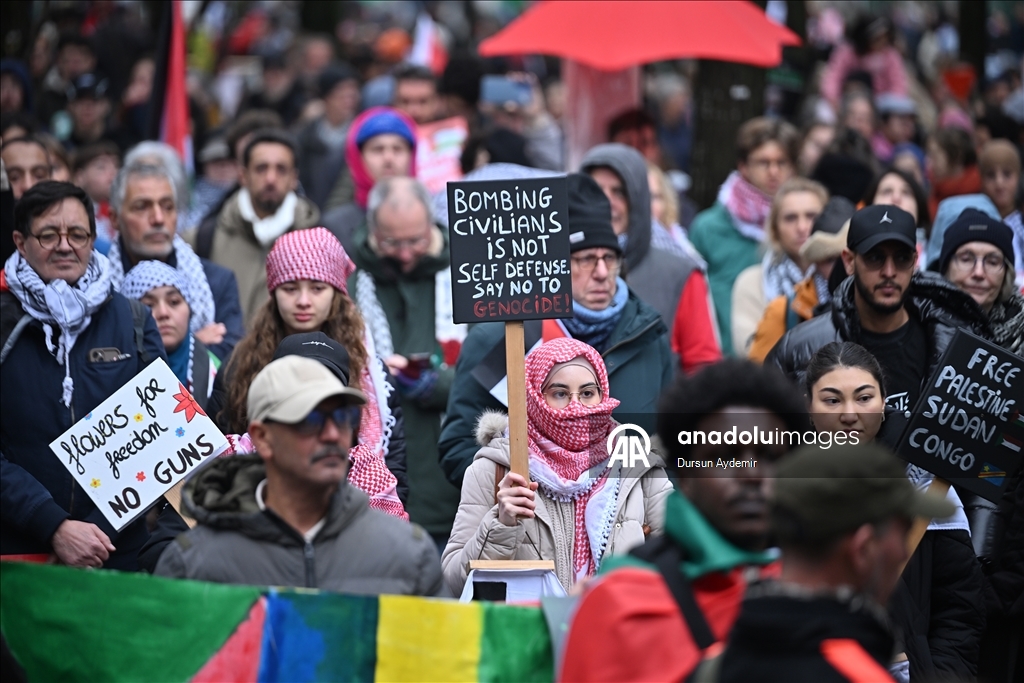 بروكسل.. آلاف يتظاهرون للمطالبة بحصار عسكري شامل على إسرائيل