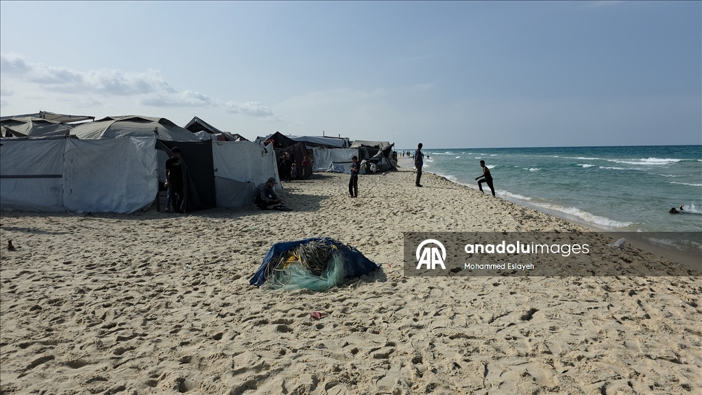 Палестинцы, живущие в палатках, испытывают большую тревогу перед наступлением зимы