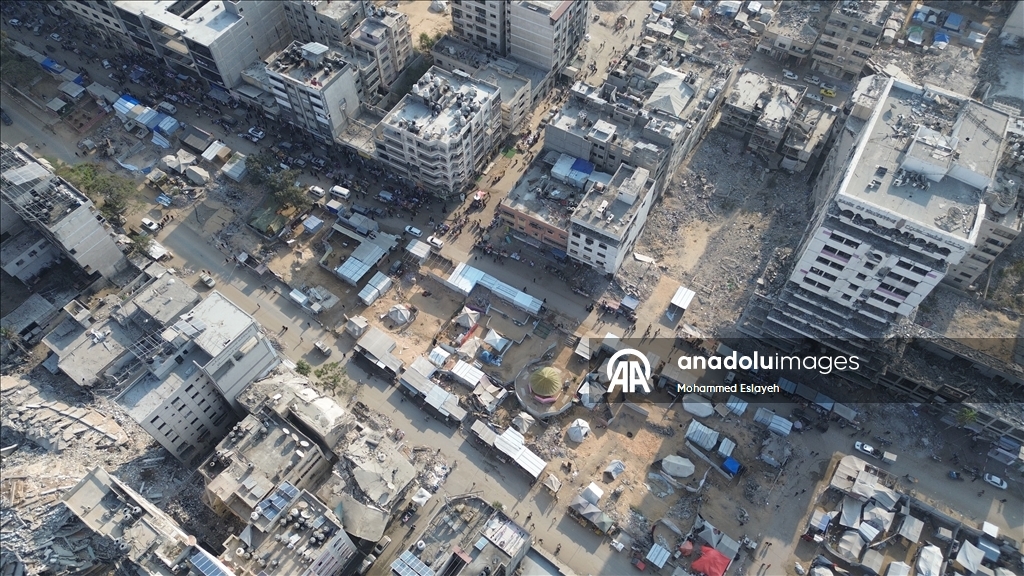 Площадь Неизвестного солдата в Газе стала приютом для оставшихся без крова палестинцев