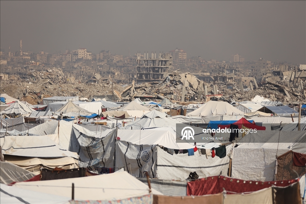 Gazze kentinin doğusundaki Zeytun Mahallesi’nde günlük yaşam