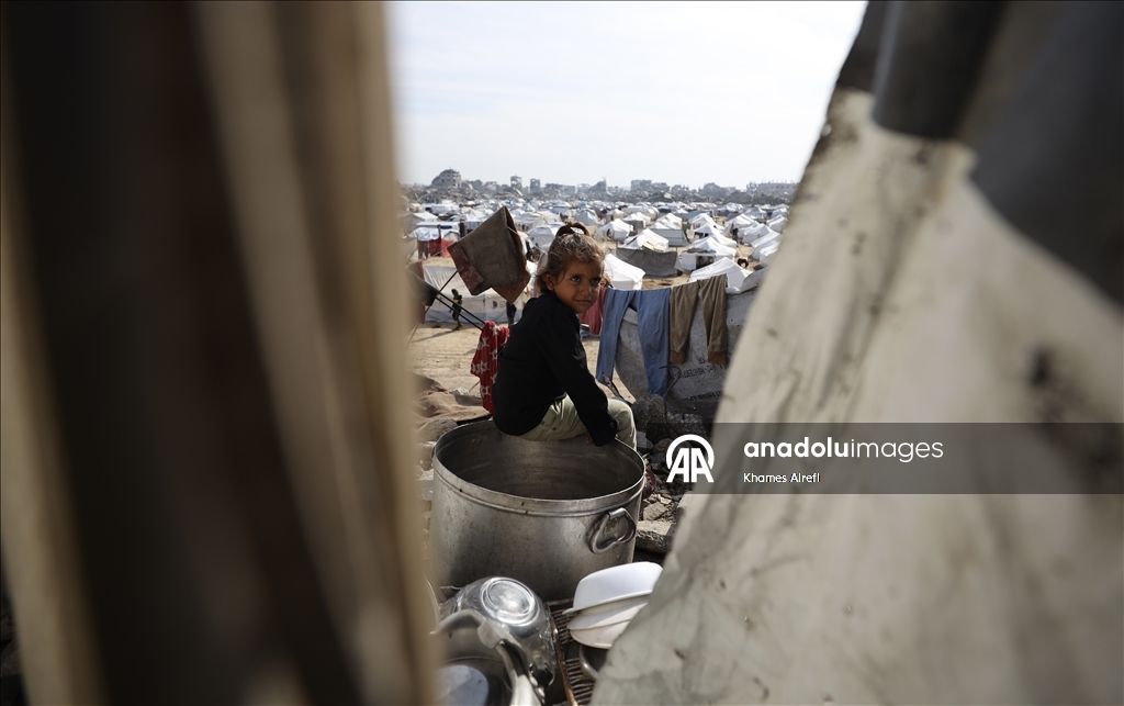 Gazze kentinin doğusundaki Zeytun Mahallesi’nde günlük yaşam