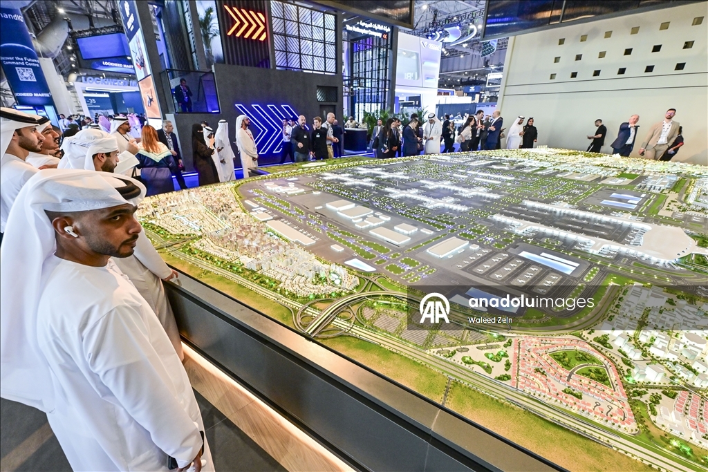 الإمارات.. انطلاق "أضخم" دورة لمعرض دبي للطيران