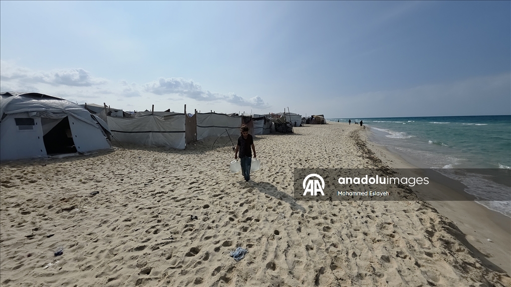 Палестинцы, живущие в палатках, испытывают большую тревогу перед наступлением зимы