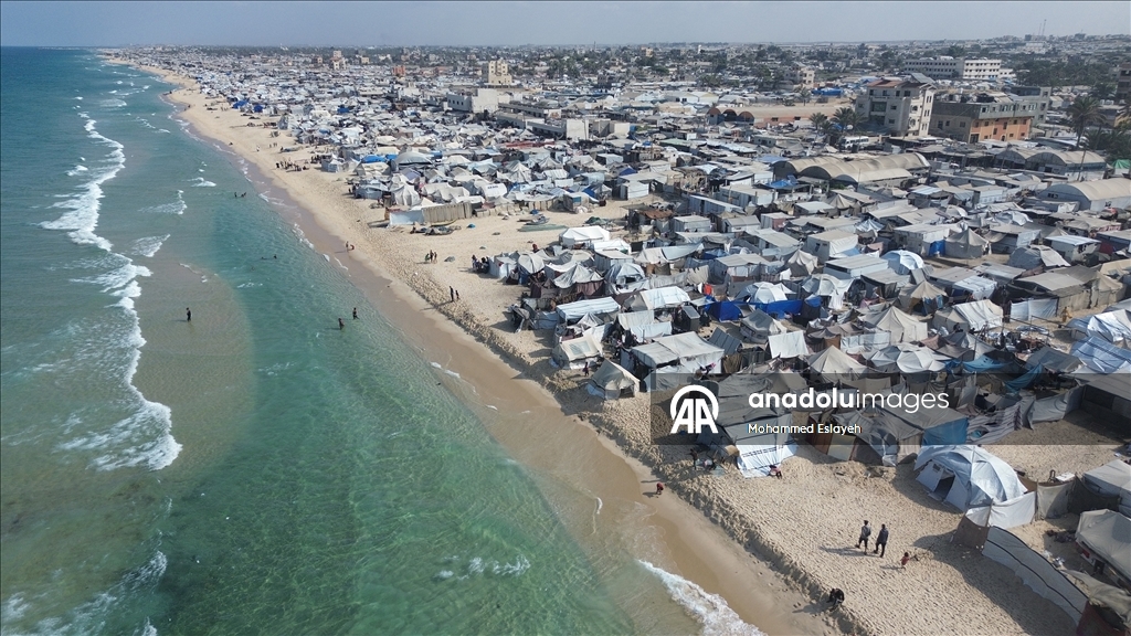 Палестинцы, живущие в палатках, испытывают большую тревогу перед наступлением зимы