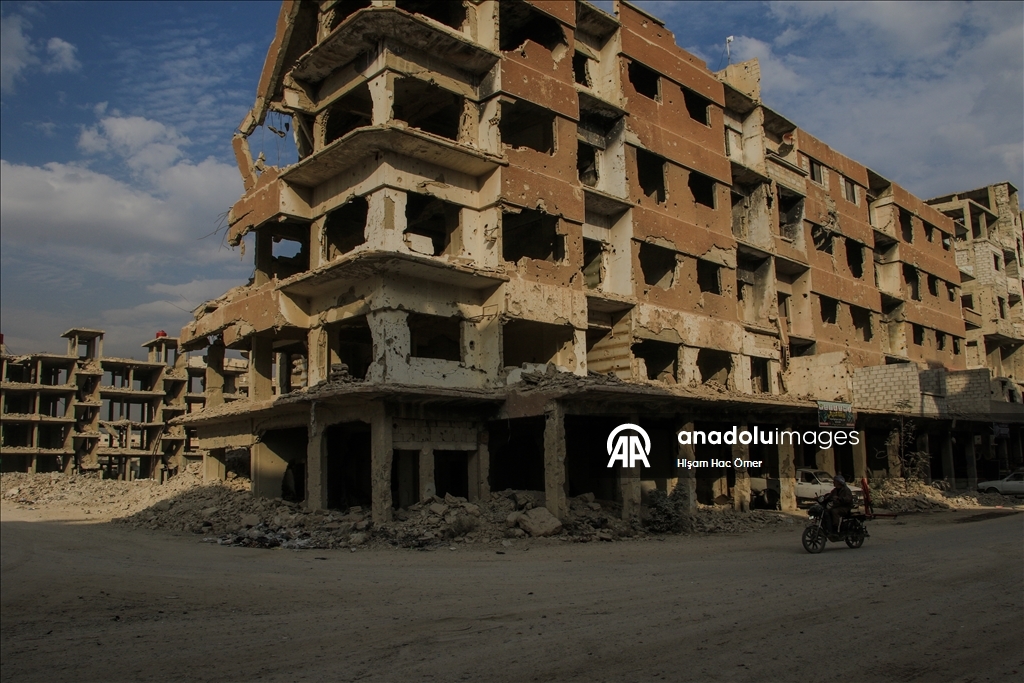 Сирийский город Дерайя сохраняет следы атак свергнутого режима Башара Асада