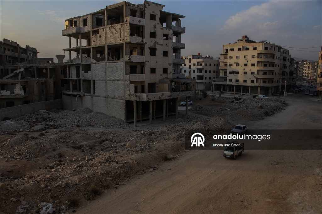 Сирийский город Дерайя сохраняет следы атак свергнутого режима Башара Асада