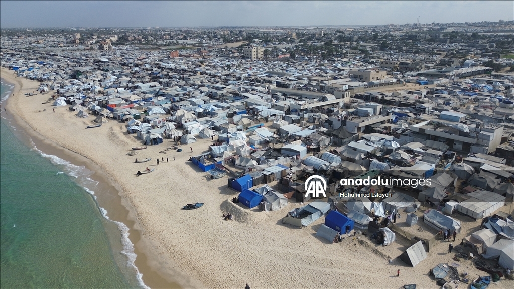 Палестинцы, живущие в палатках, испытывают большую тревогу перед наступлением зимы