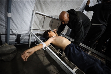 В результате израильской атаки по школе в Газе получили ранения 10 палестинцев