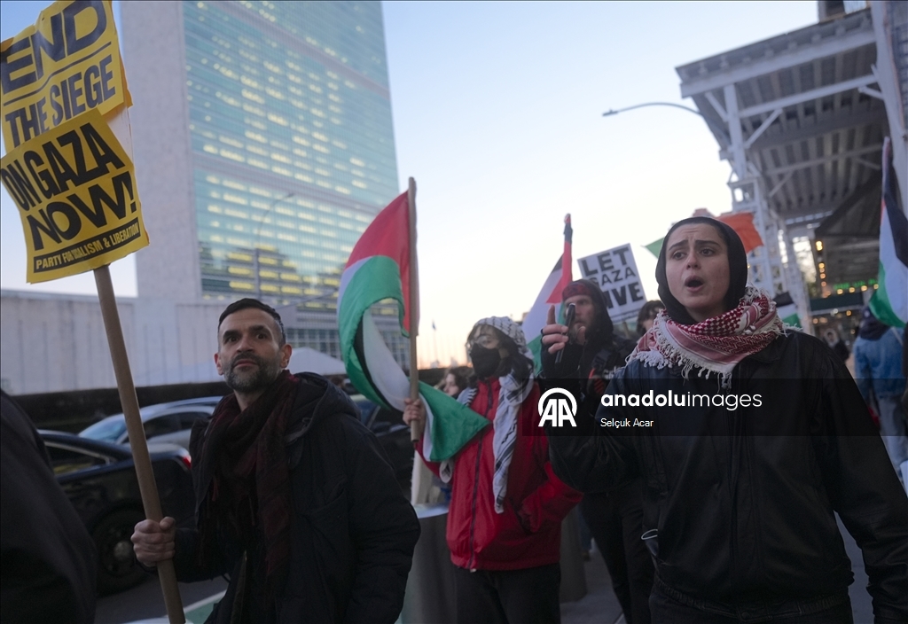 В Нью-Йорке прошли протесты против принятия Совбезом ООН американского проекта резолюции по Газе