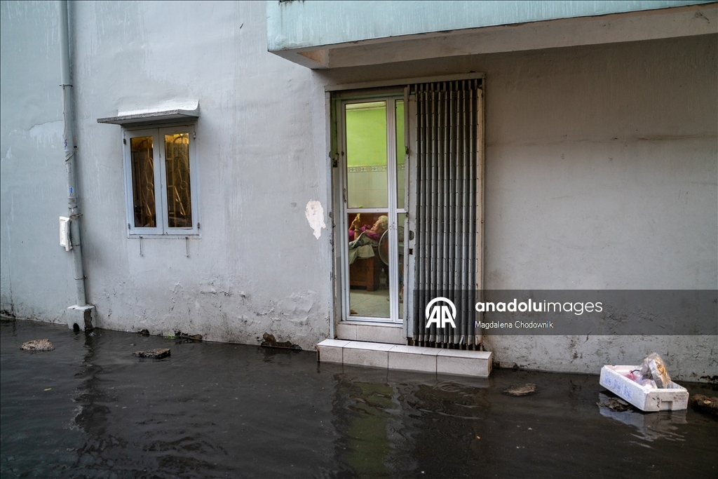 Vietnam'da yoğun yağış su baskınlarına yol açtı
