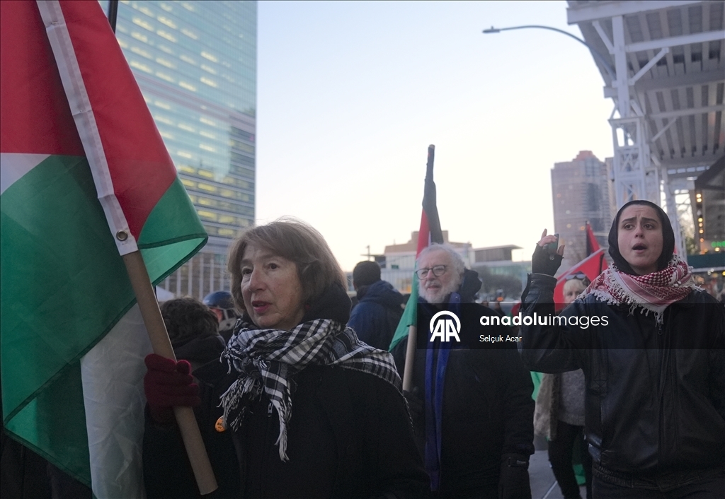 В Нью-Йорке прошли протесты против принятия Совбезом ООН американского проекта резолюции по Газе