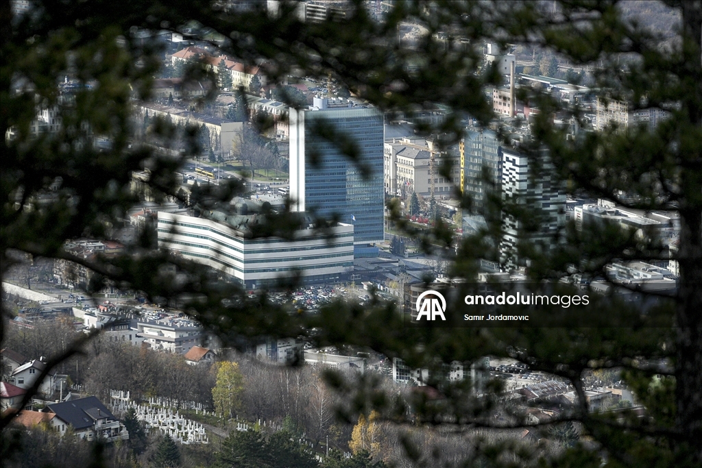 Saraybosnalılar, savaşta para karşılığı yakınlarını öldüren "katillerin" bulunmasını istiyor