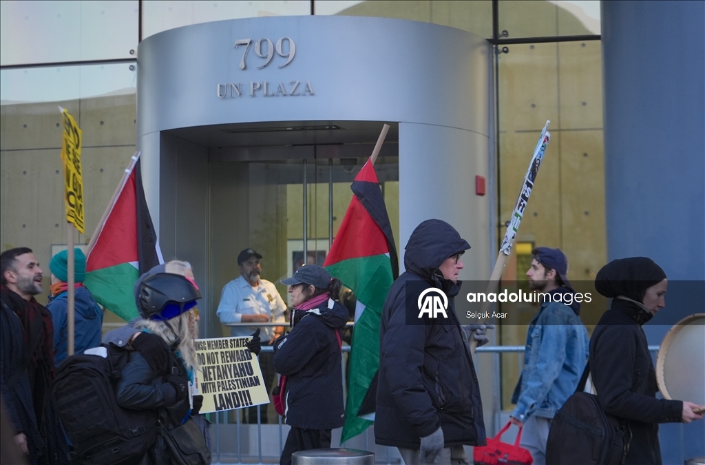 В Нью-Йорке прошли протесты против принятия Совбезом ООН американского проекта резолюции по Газе