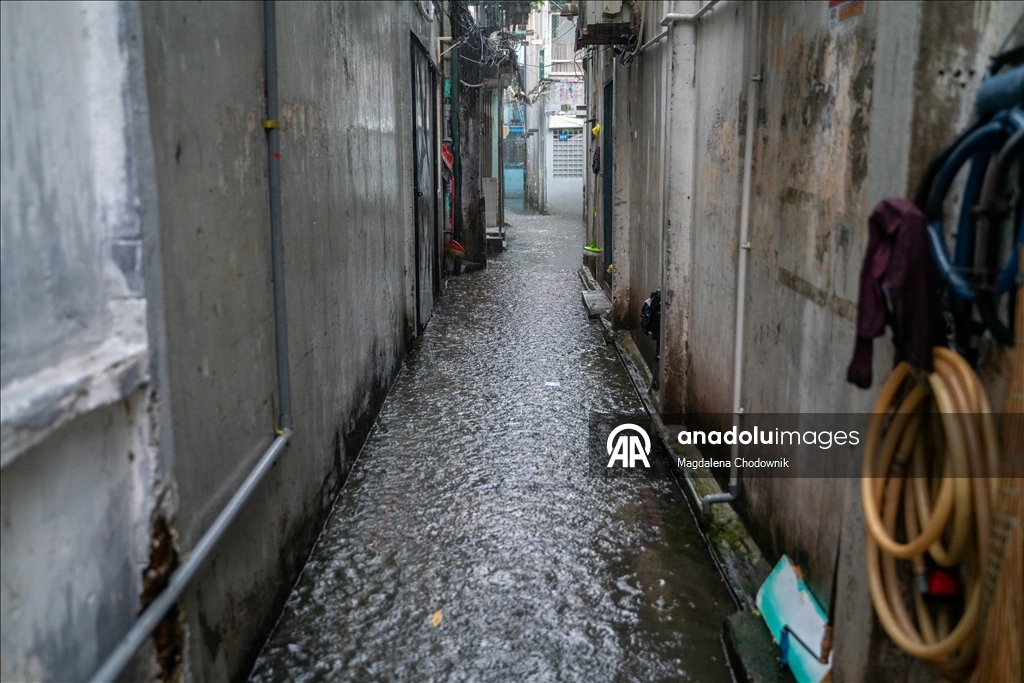 Vietnam'da yoğun yağış su baskınlarına yol açtı