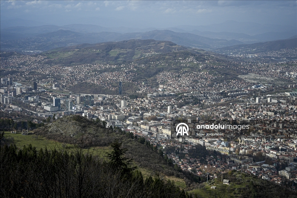 Saraybosnalılar, savaşta para karşılığı yakınlarını öldüren "katillerin" bulunmasını istiyor