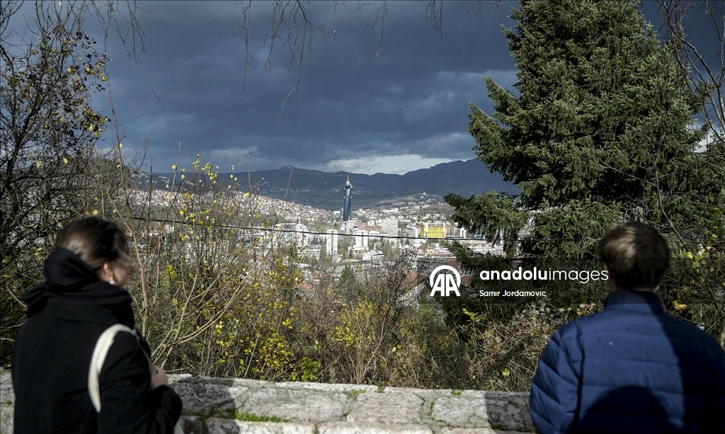 Saraybosnalılar, savaşta para karşılığı yakınlarını öldüren "katillerin" bulunmasını istiyor