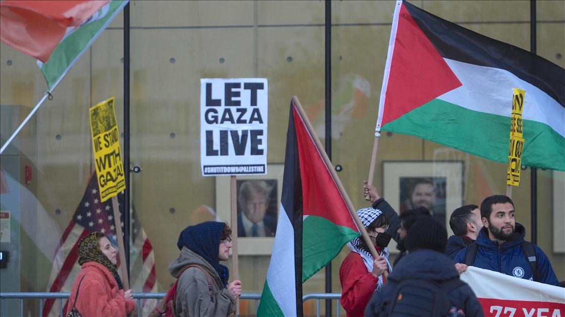 BMGK'nın ABD'nin Gazze tasarısına onay vermesi New York'ta protesto edildi