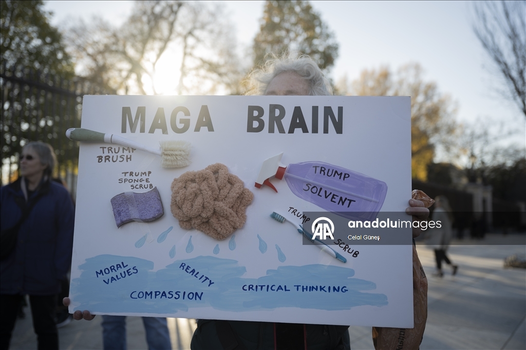 "Трамп должен уйти"