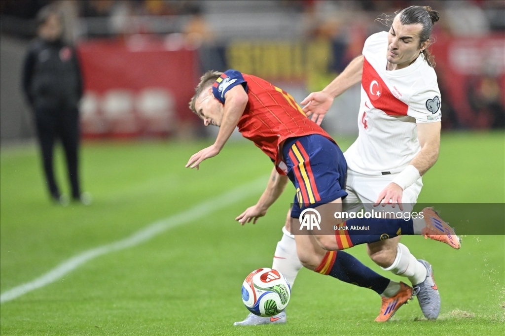 Испания и Турция сыграли вничью в матче последнего тура отбора на ЧМ-2026 5
