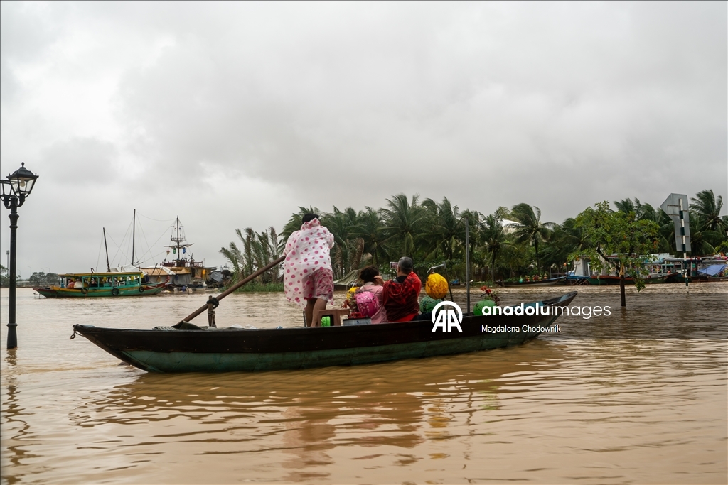 Vietnam'ın Hoi An kenti su altında kaldı