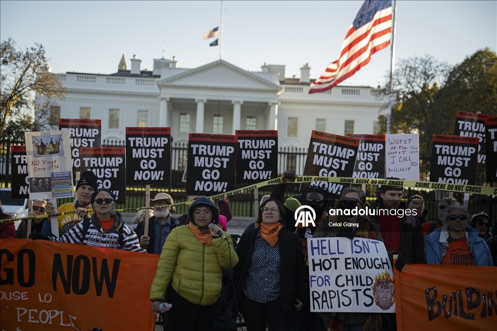 "Трамп должен уйти"