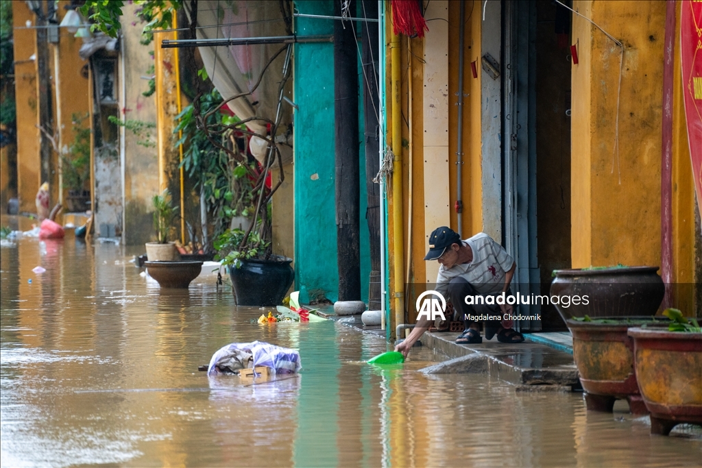 Vietnam'ın Hoi An kenti su altında kaldı