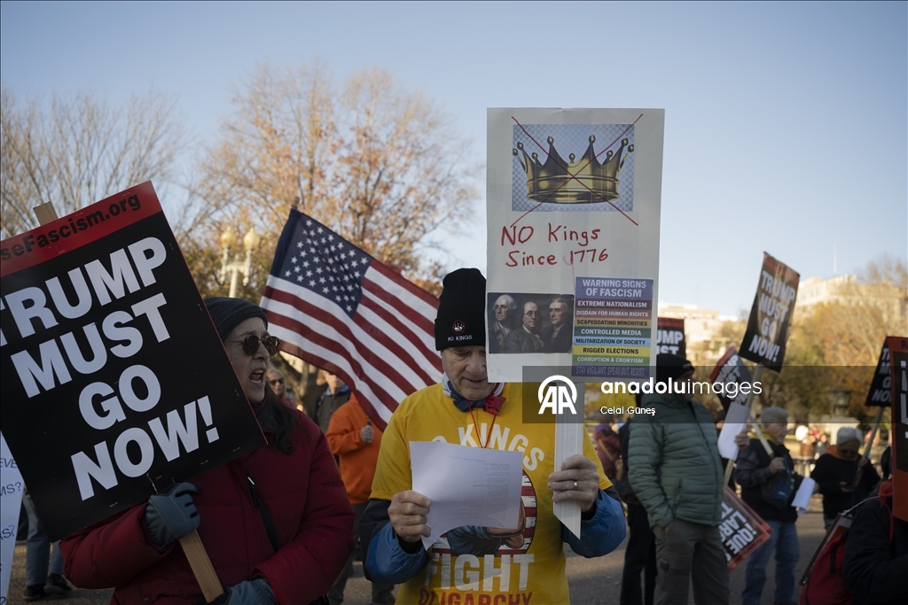 "Трамп должен уйти"