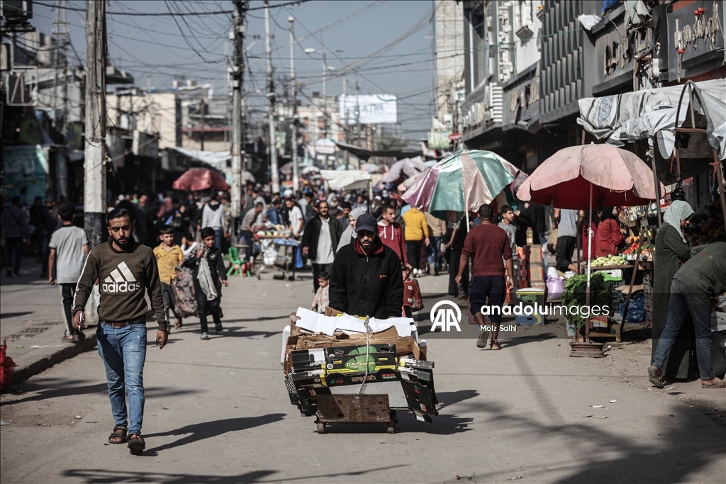 أسواق النصيرات تستعيد نبضها بعد الحصار